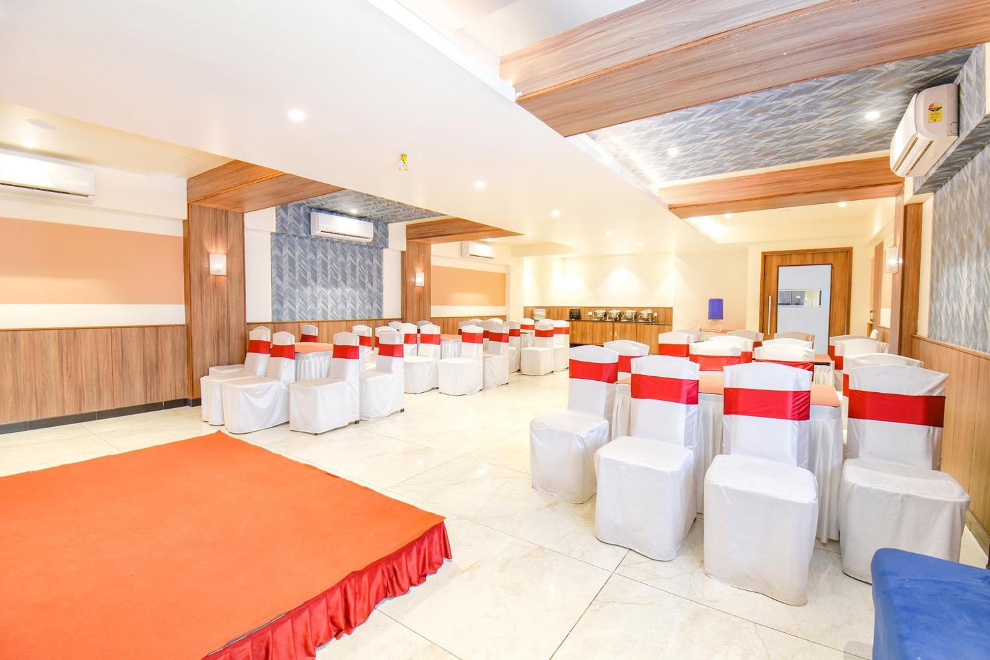 Fabhotel Ananta Sagar - Nr Pheonix Mall Πούνε Εξωτερικό φωτογραφία